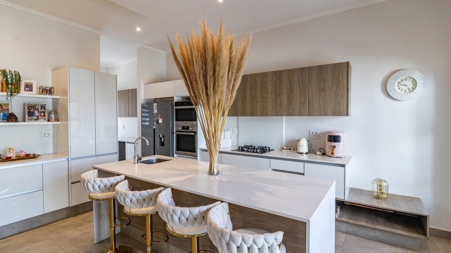 3 Bedroom Property for Sale in Aspen Hills Gauteng