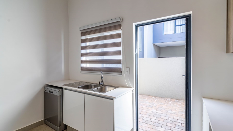 3 Bedroom Property for Sale in Aspen Hills Gauteng