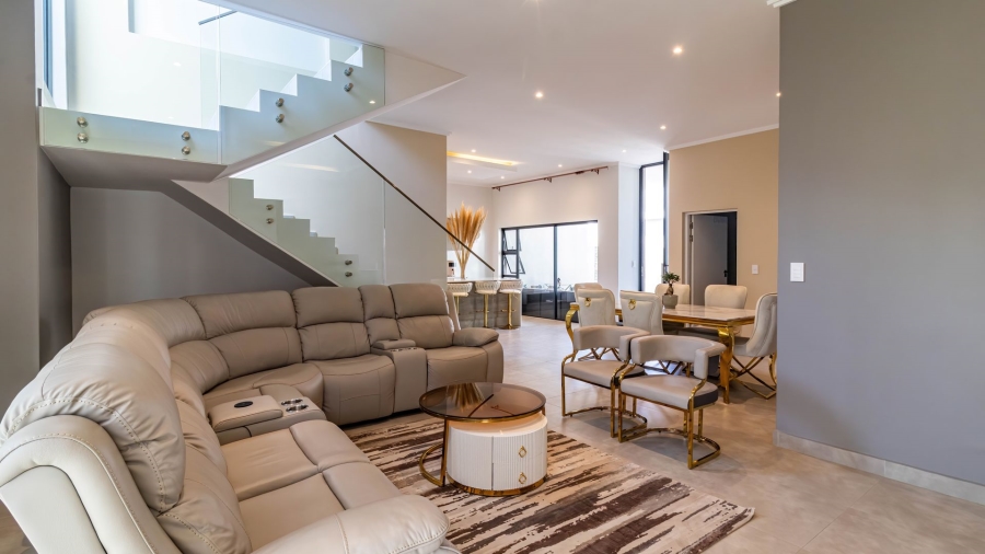 3 Bedroom Property for Sale in Aspen Hills Gauteng