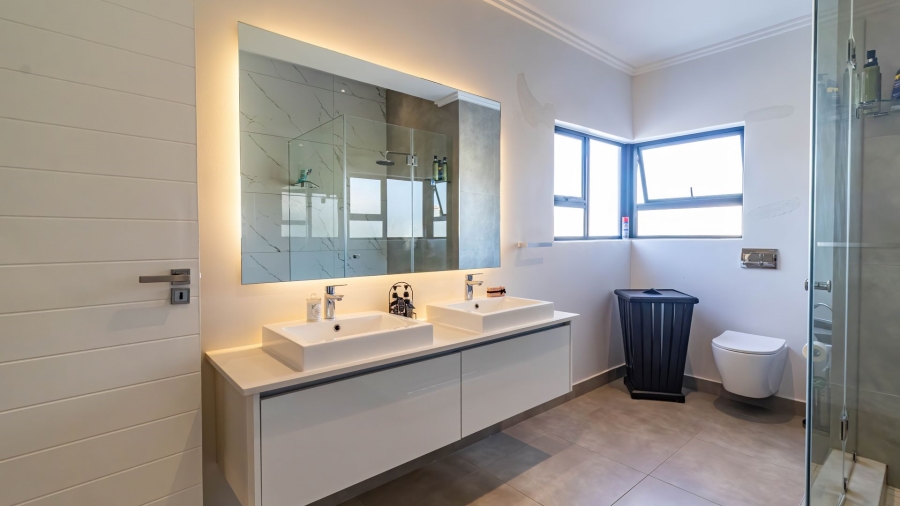 3 Bedroom Property for Sale in Aspen Hills Gauteng