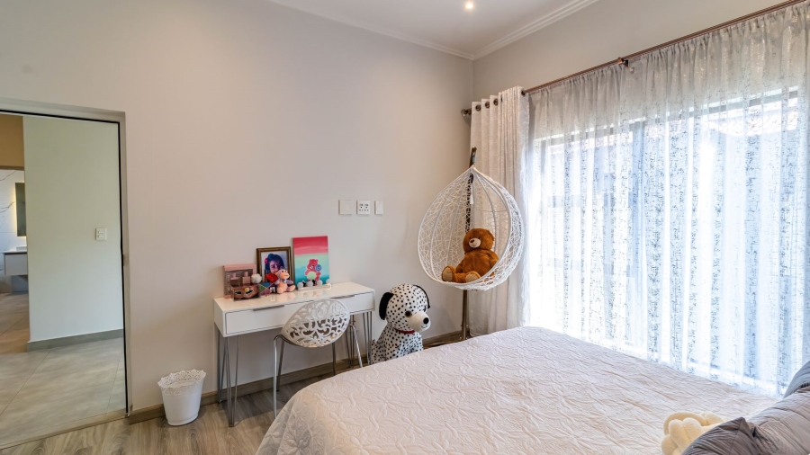 3 Bedroom Property for Sale in Aspen Hills Gauteng