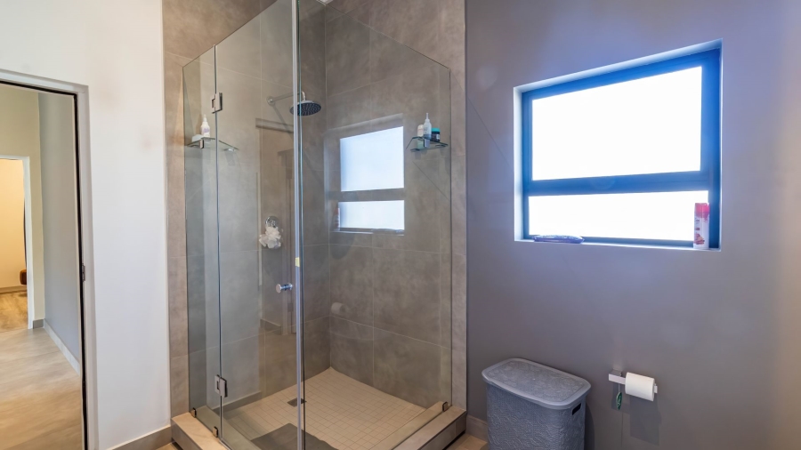 3 Bedroom Property for Sale in Aspen Hills Gauteng