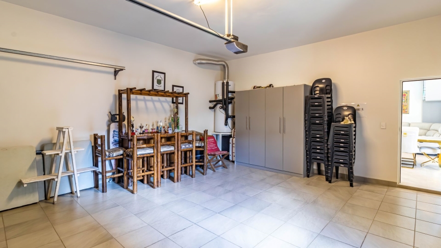 3 Bedroom Property for Sale in Aspen Hills Gauteng