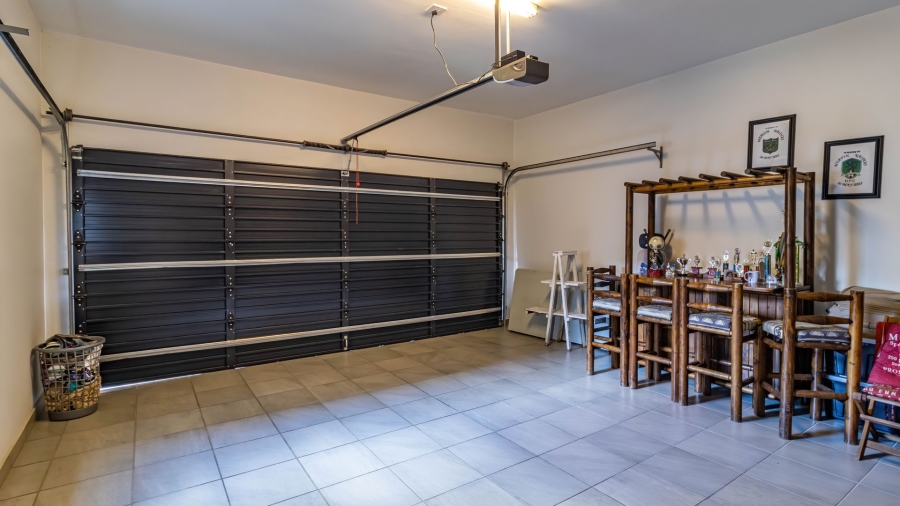 3 Bedroom Property for Sale in Aspen Hills Gauteng