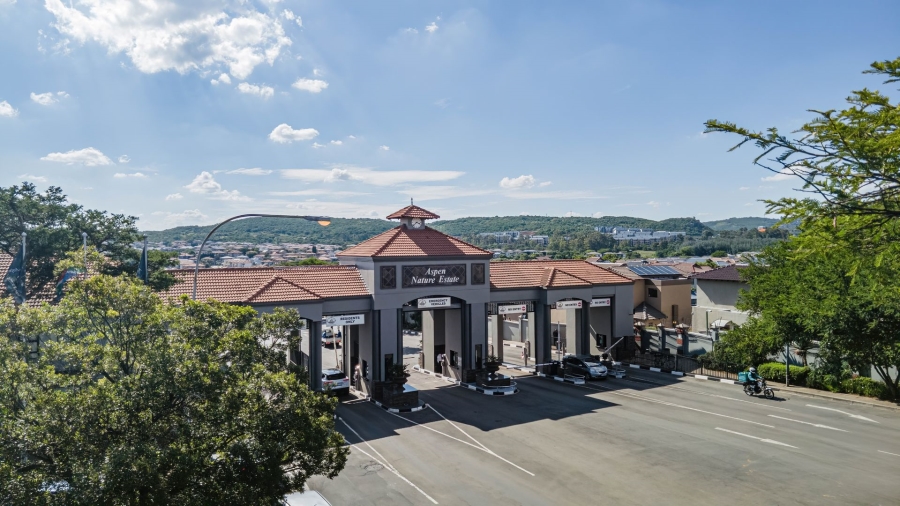 3 Bedroom Property for Sale in Aspen Hills Gauteng