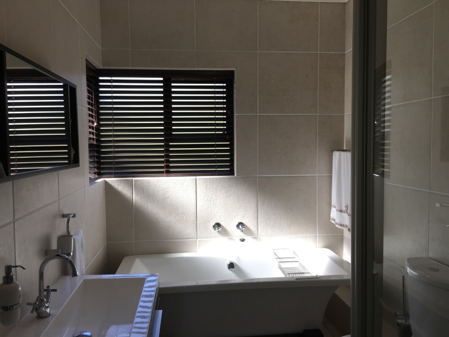 2 Bedroom Property for Sale in Glenvista Gauteng