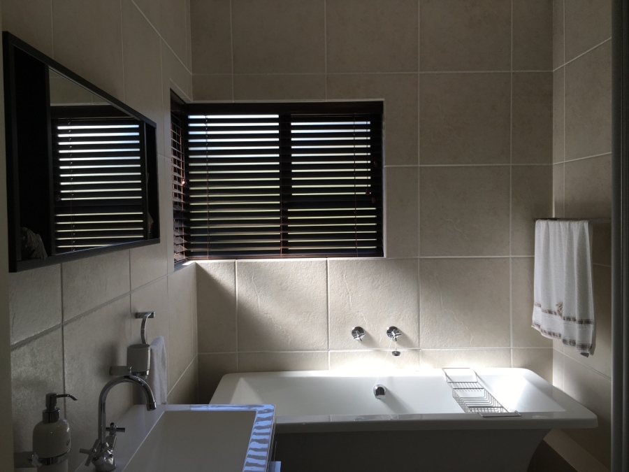 2 Bedroom Property for Sale in Glenvista Gauteng