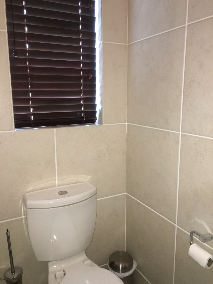 2 Bedroom Property for Sale in Glenvista Gauteng