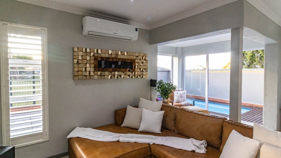 3 Bedroom Property for Sale in Eye of Africa Gauteng