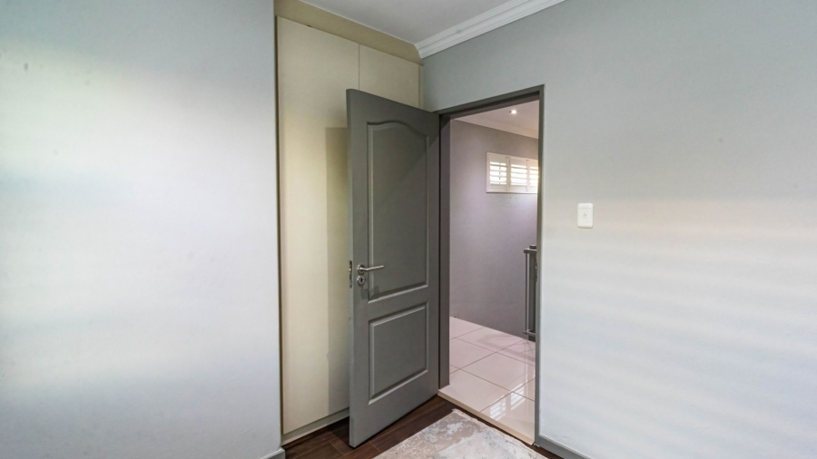 3 Bedroom Property for Sale in Eye of Africa Gauteng