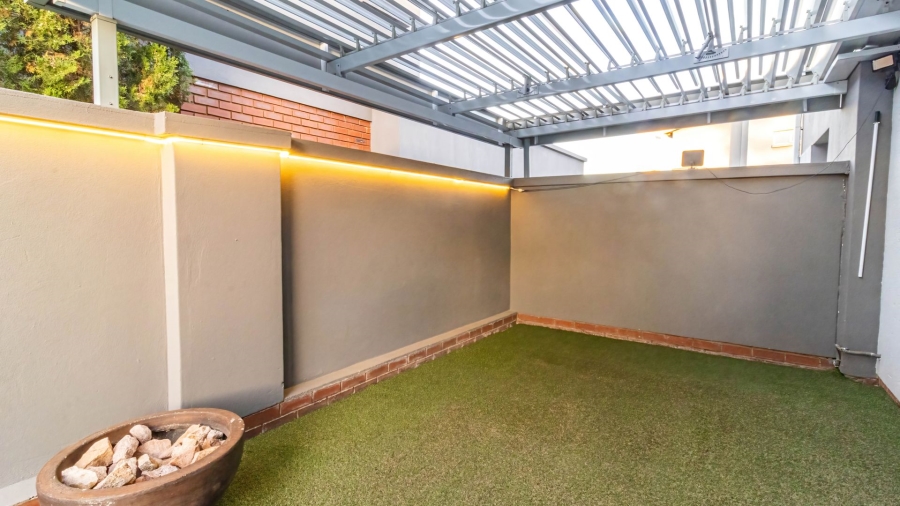 3 Bedroom Property for Sale in Eye of Africa Gauteng