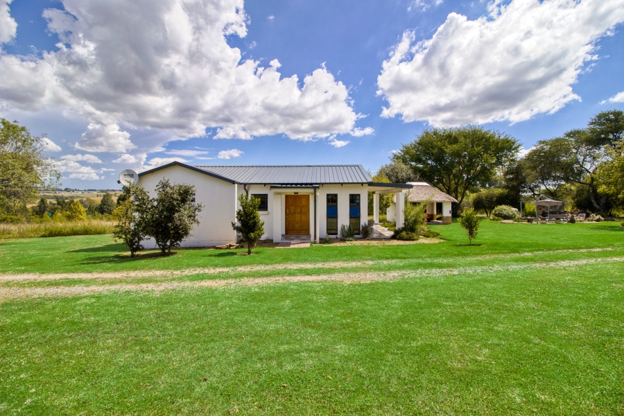 2 Bedroom Property for Sale in Chartwell Gauteng