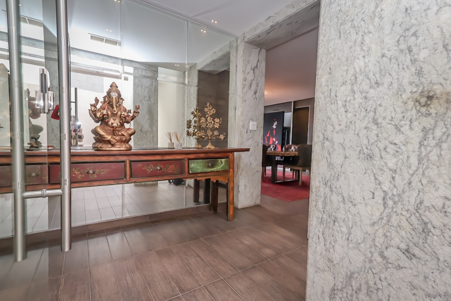 3 Bedroom Property for Sale in Hurlingham Gauteng