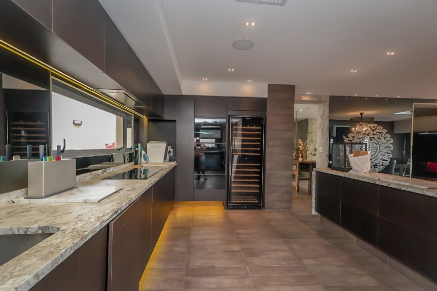 3 Bedroom Property for Sale in Hurlingham Gauteng