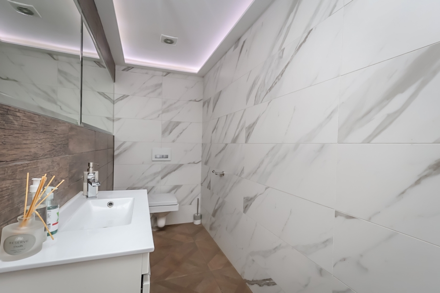 3 Bedroom Property for Sale in Hurlingham Gauteng