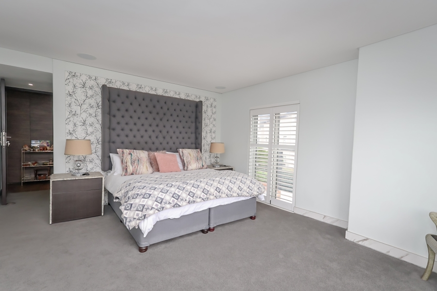 3 Bedroom Property for Sale in Hurlingham Gauteng