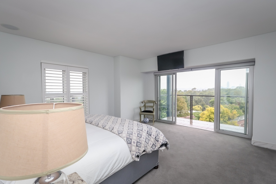 3 Bedroom Property for Sale in Hurlingham Gauteng