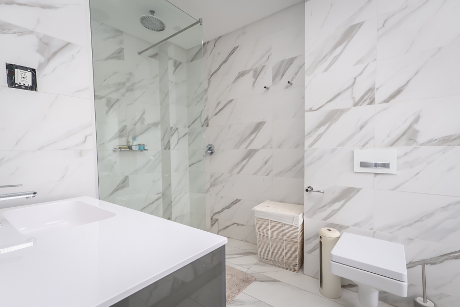 3 Bedroom Property for Sale in Hurlingham Gauteng