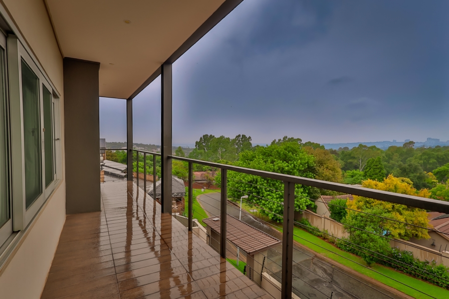 3 Bedroom Property for Sale in Hurlingham Gauteng