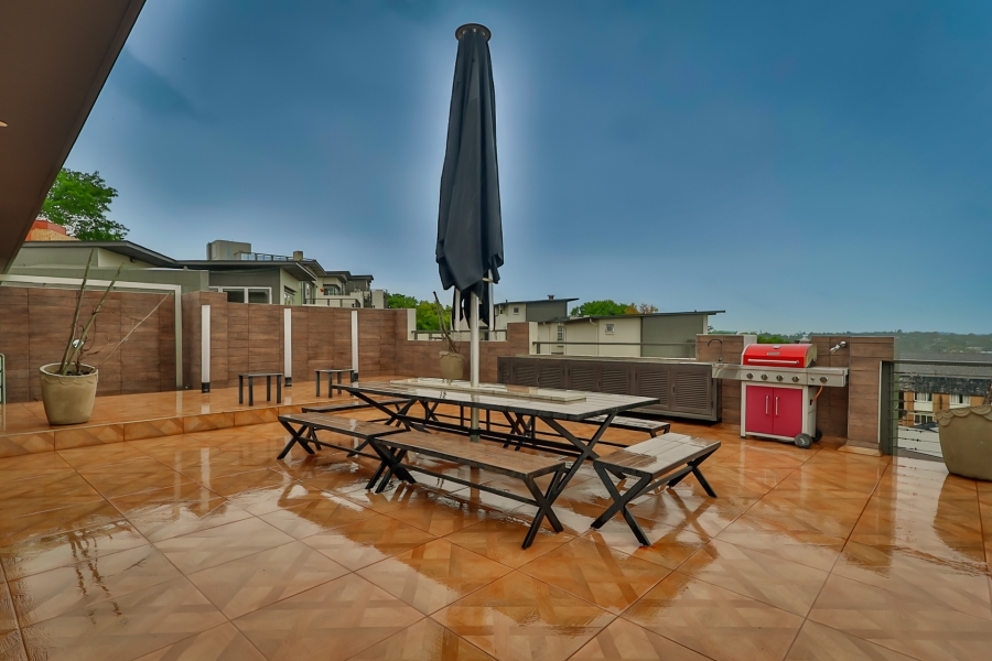 3 Bedroom Property for Sale in Hurlingham Gauteng