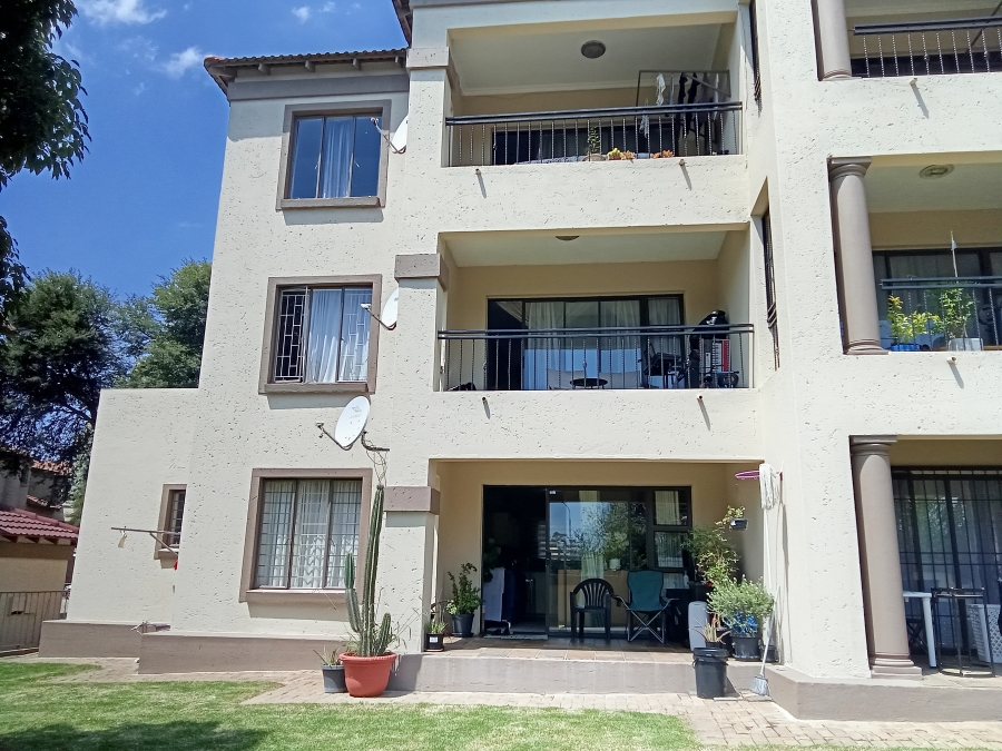 3 Bedroom Property for Sale in Weltevreden Park Gauteng