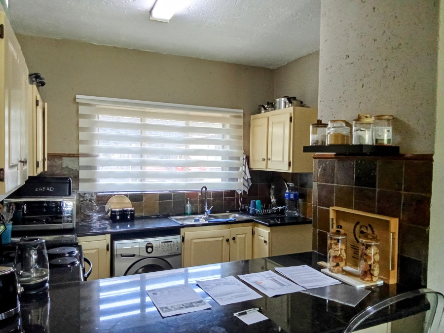 3 Bedroom Property for Sale in Weltevreden Park Gauteng