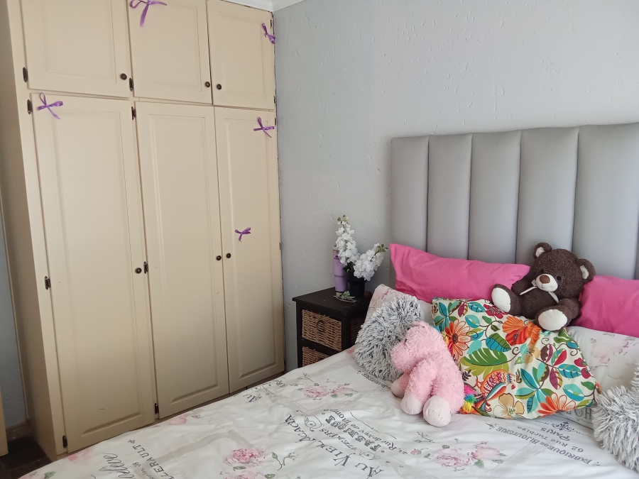 3 Bedroom Property for Sale in Weltevreden Park Gauteng