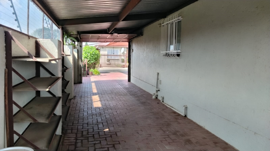 3 Bedroom Property for Sale in Eike Park Gauteng