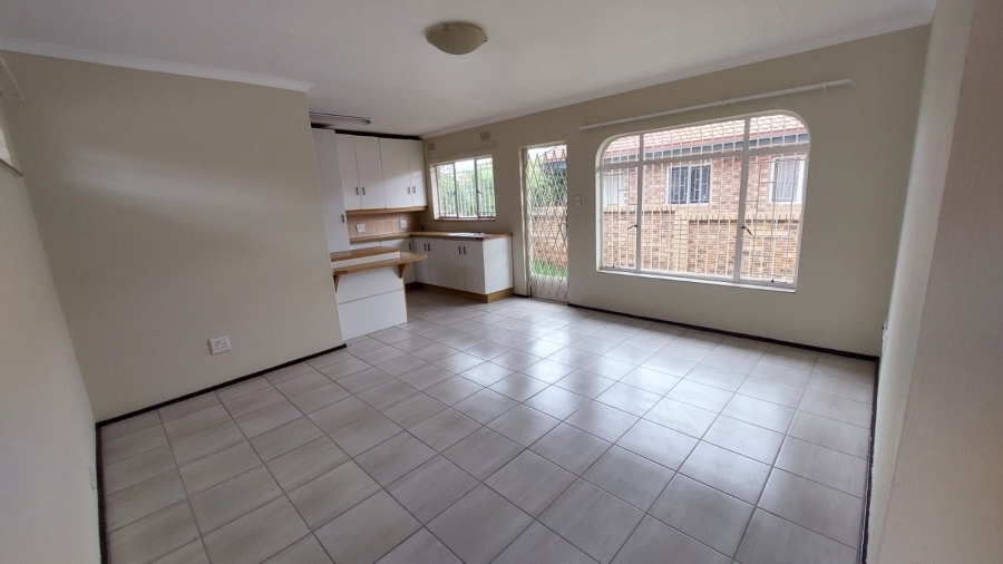 2 Bedroom Property for Sale in Randpoort Gauteng