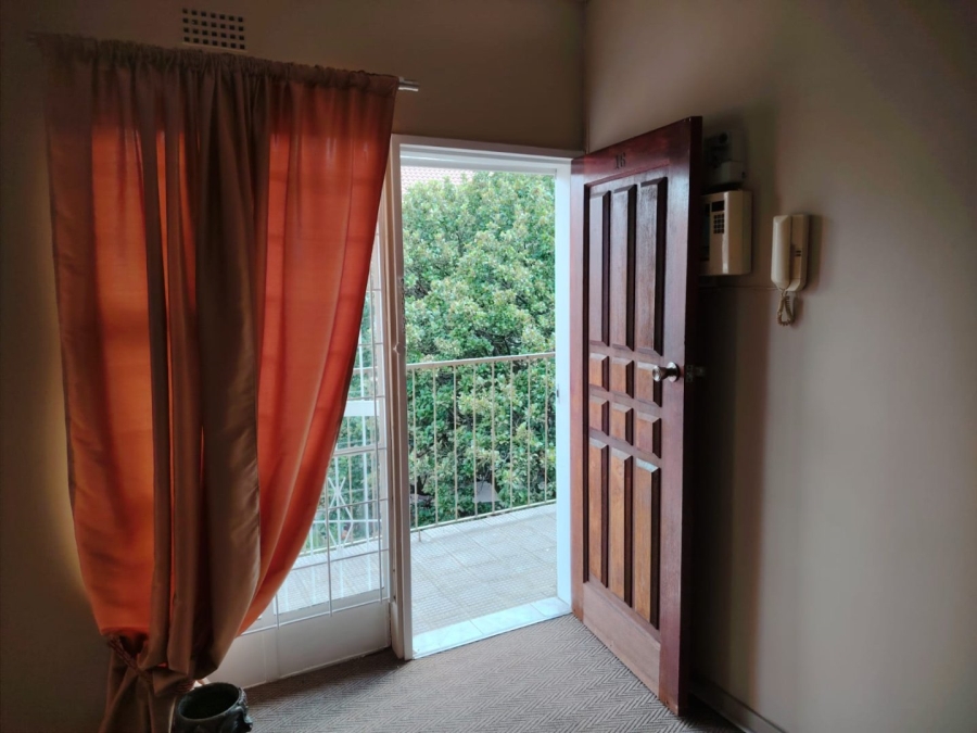 2 Bedroom Property for Sale in Greenhills Gauteng