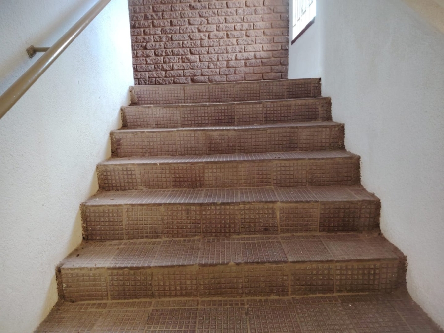 2 Bedroom Property for Sale in Greenhills Gauteng