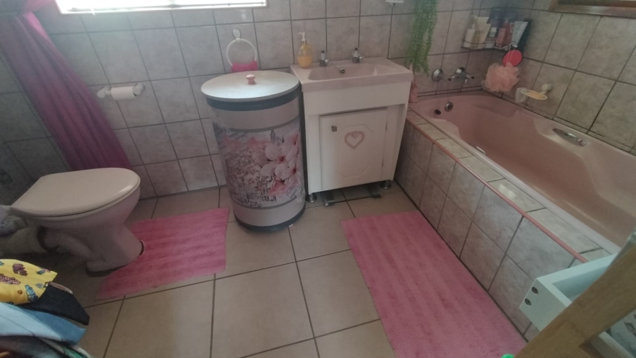 3 Bedroom Property for Sale in Randpoort Gauteng