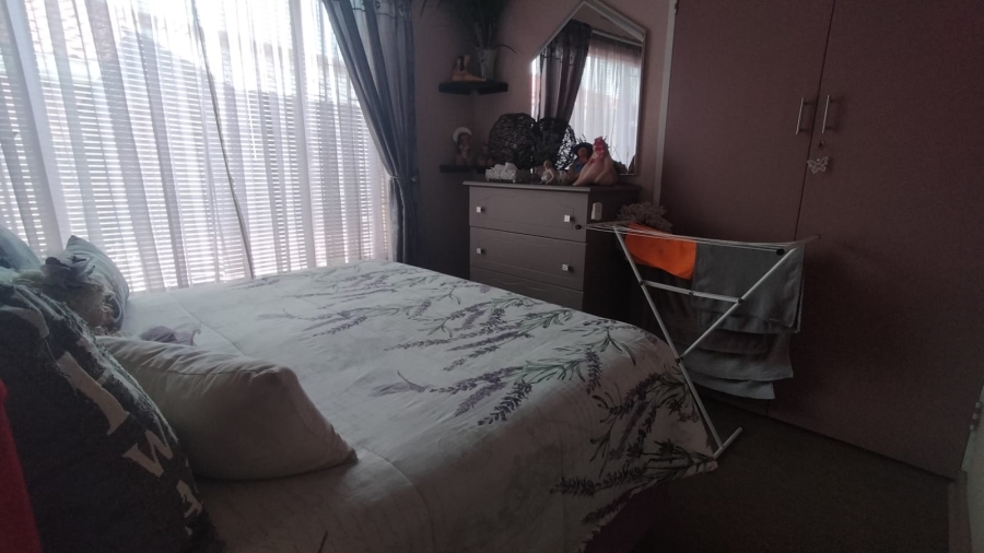 3 Bedroom Property for Sale in Randpoort Gauteng