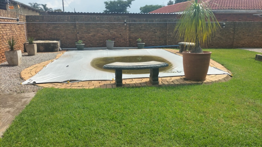 3 Bedroom Property for Sale in Randpoort Gauteng