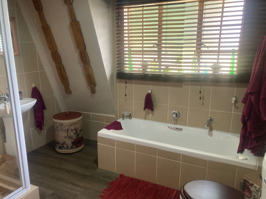 To Let 3 Bedroom Property for Rent in Willowbrook Gauteng