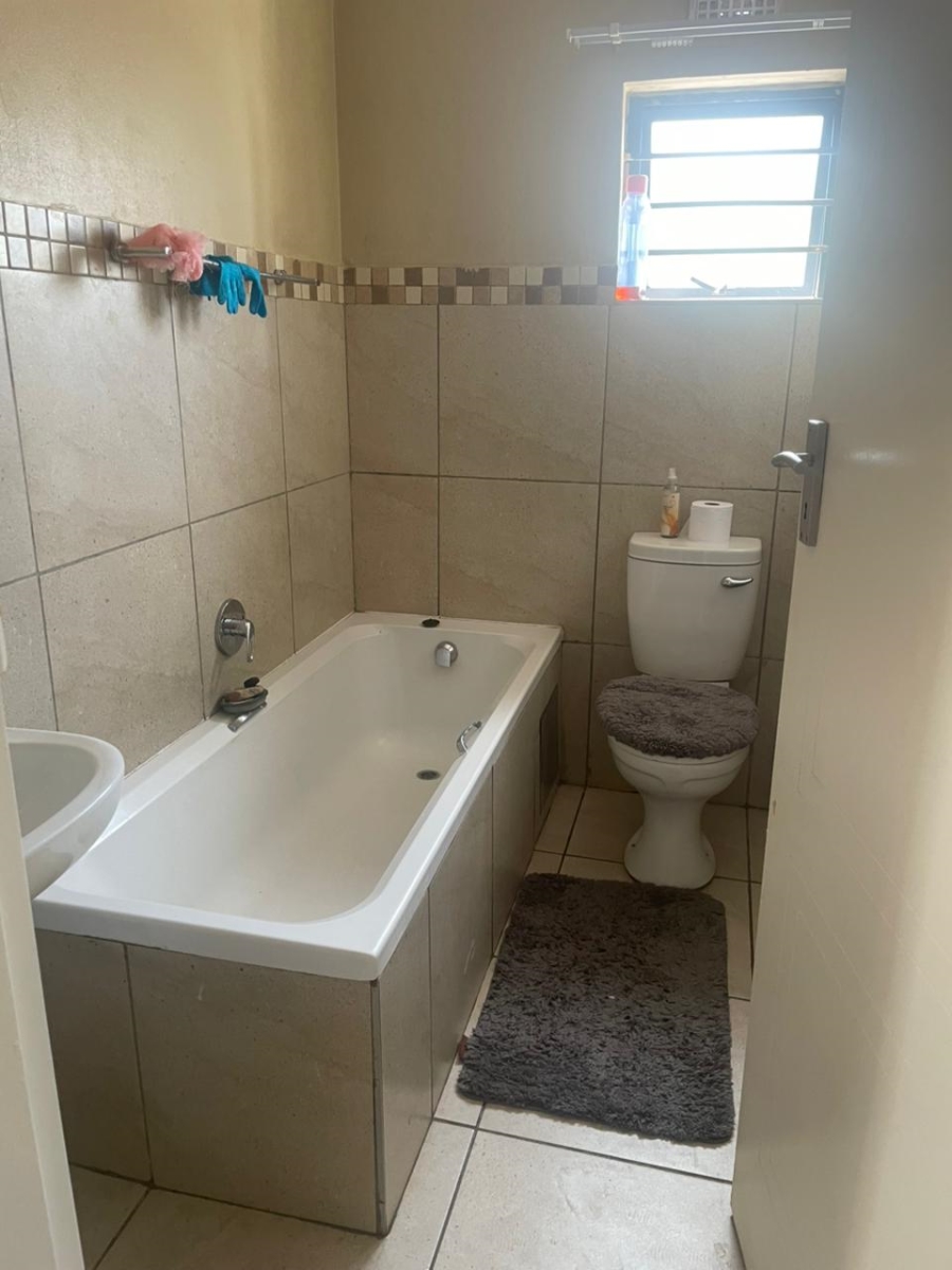 3 Bedroom Property for Sale in Mindalore Gauteng