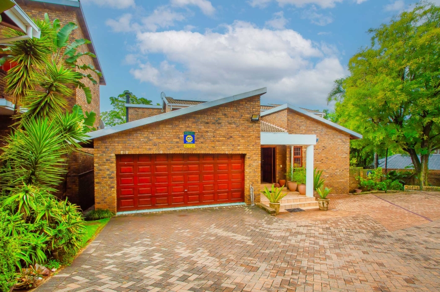 3 Bedroom Property for Sale in Florida Hills Gauteng