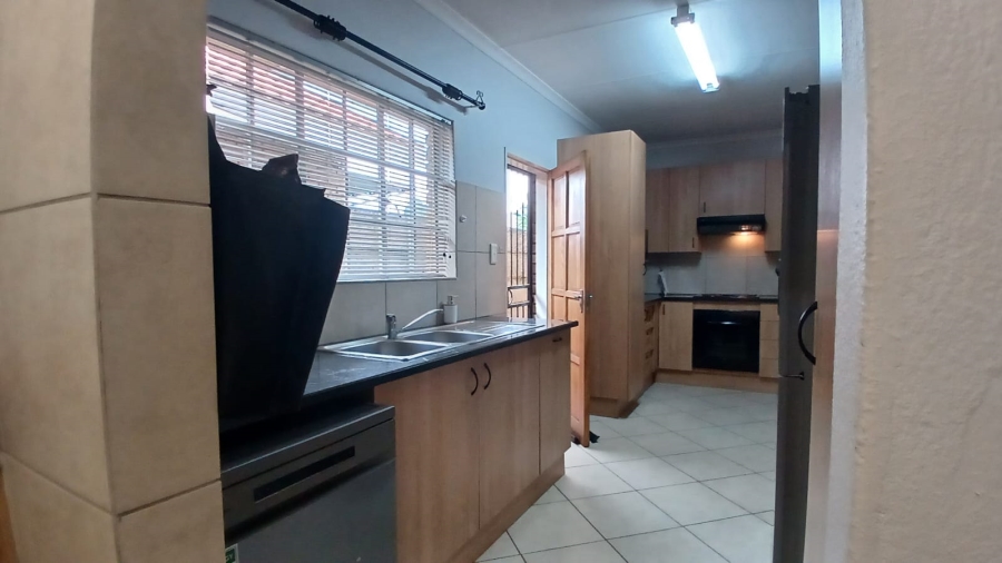 3 Bedroom Property for Sale in Wilbotsdal A H Gauteng