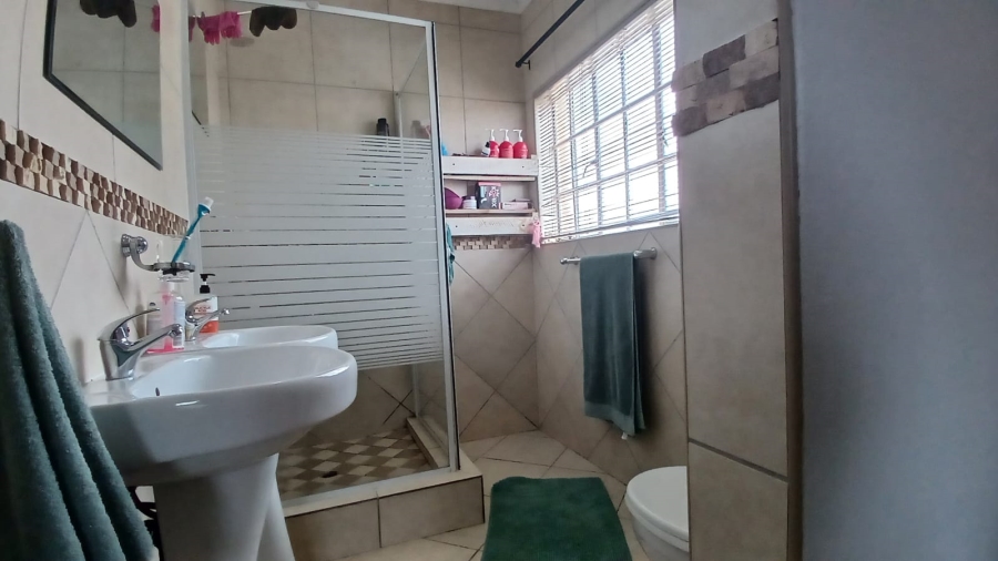 3 Bedroom Property for Sale in Wilbotsdal A H Gauteng