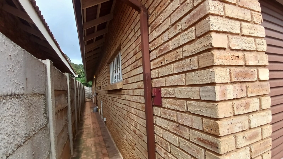 3 Bedroom Property for Sale in Wilbotsdal A H Gauteng
