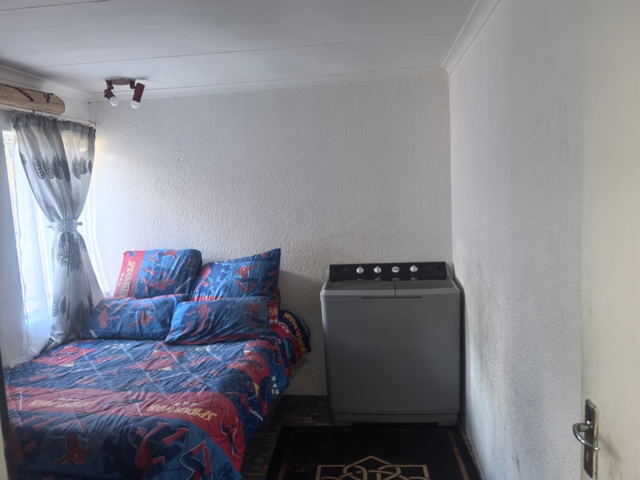 2 Bedroom Property for Sale in Groblerpark Gauteng