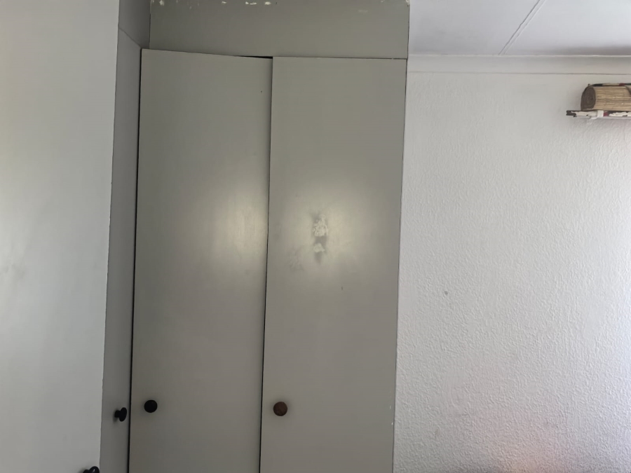 2 Bedroom Property for Sale in Groblerpark Gauteng