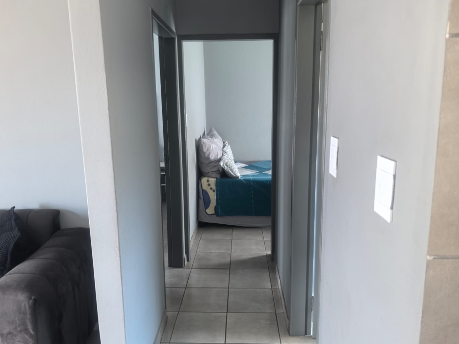 2 Bedroom Property for Sale in Groblerpark Gauteng