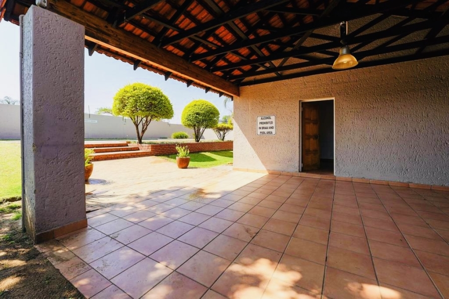 2 Bedroom Property for Sale in Noordhang Gauteng