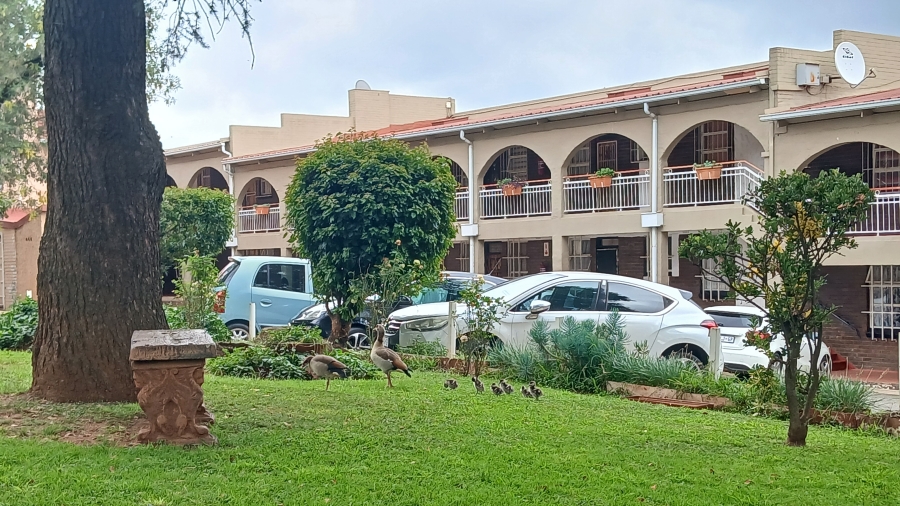 1 Bedroom Property for Sale in Albertville Gauteng
