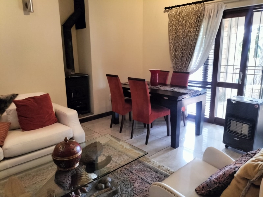 2 Bedroom Property for Sale in Beverley Gauteng