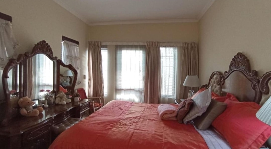 2 Bedroom Property for Sale in Beverley Gauteng