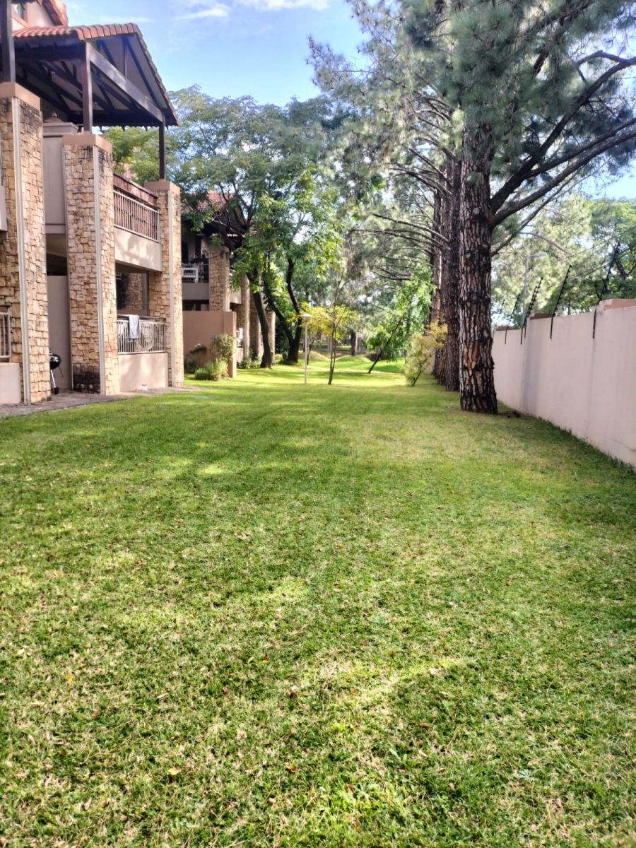 2 Bedroom Property for Sale in Beverley Gauteng