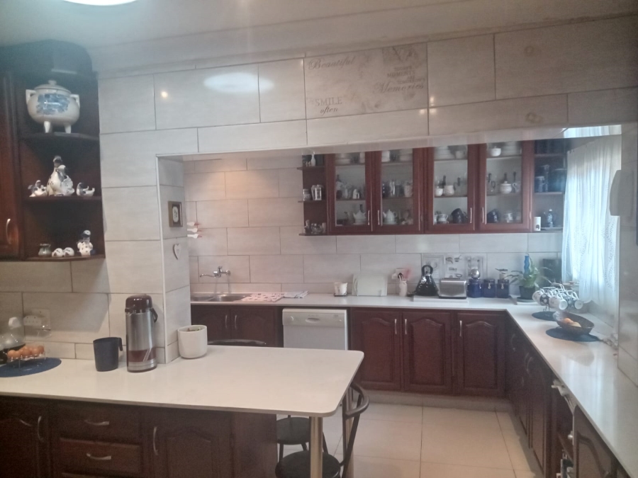 4 Bedroom Property for Sale in Ferndale Gauteng