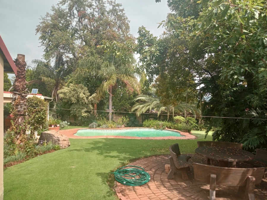 4 Bedroom Property for Sale in Ferndale Gauteng